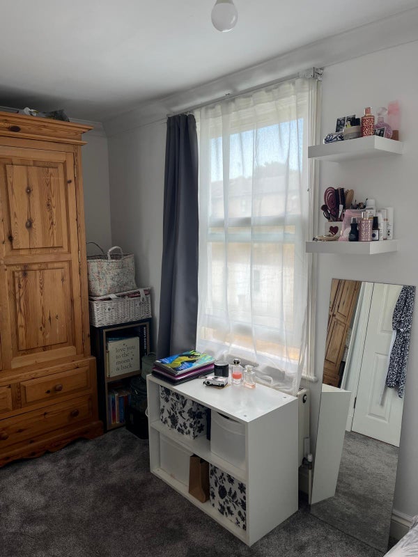Room Lichfield Road in Greater London