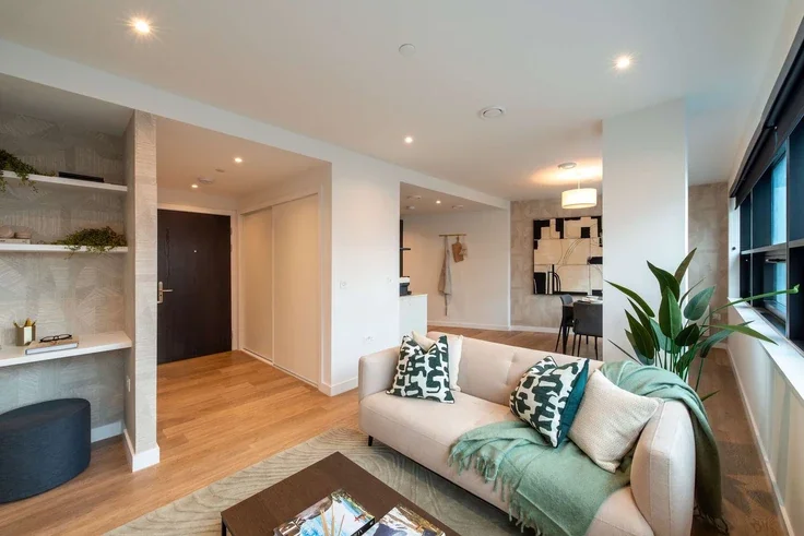 Flat Great Charles Street Queensway in Birmingham