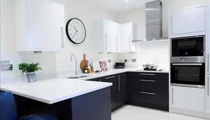 Flat Rainville Road in Greater London