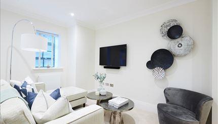 Flat Rainville Road in Greater London