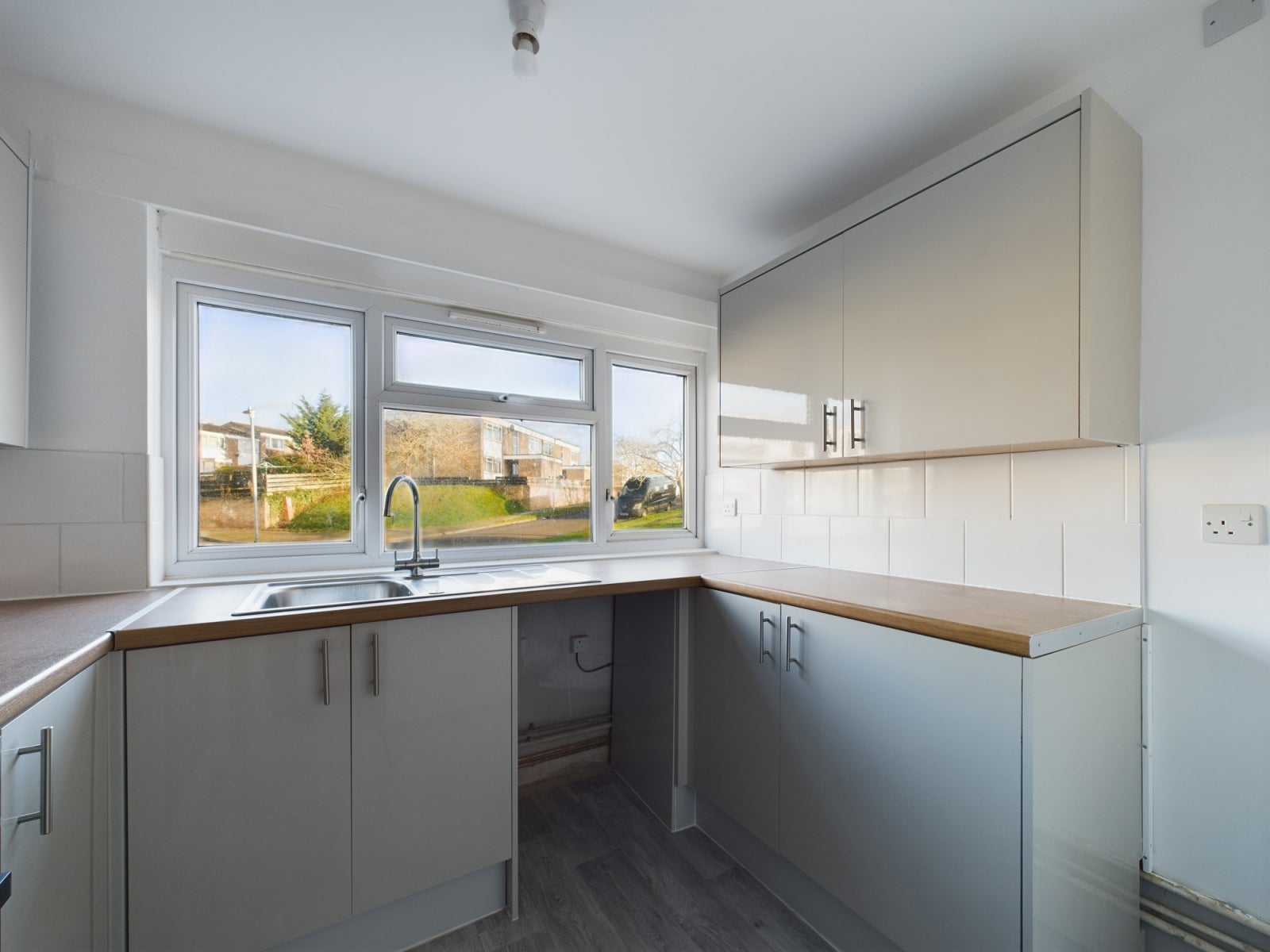 Flat Hawe Close in Canterbury