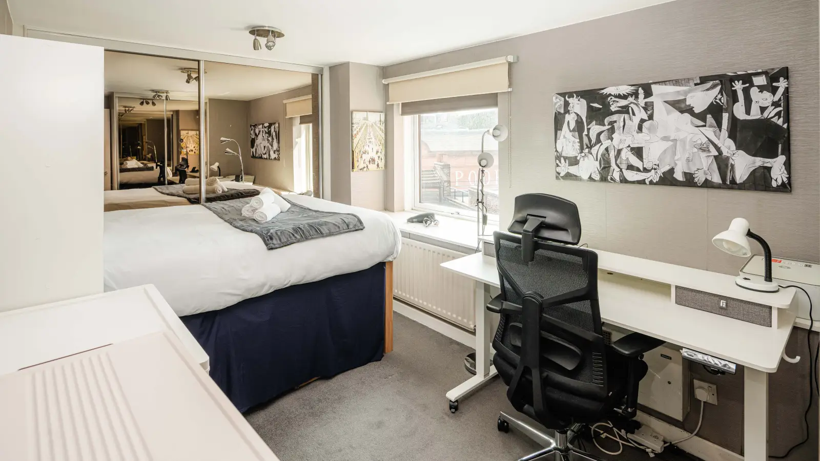 Flat Great Newport Street in City of Westminster