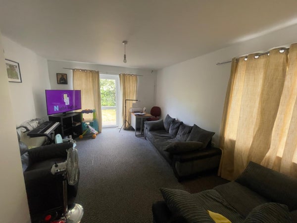 Flat Middlesex Close in London