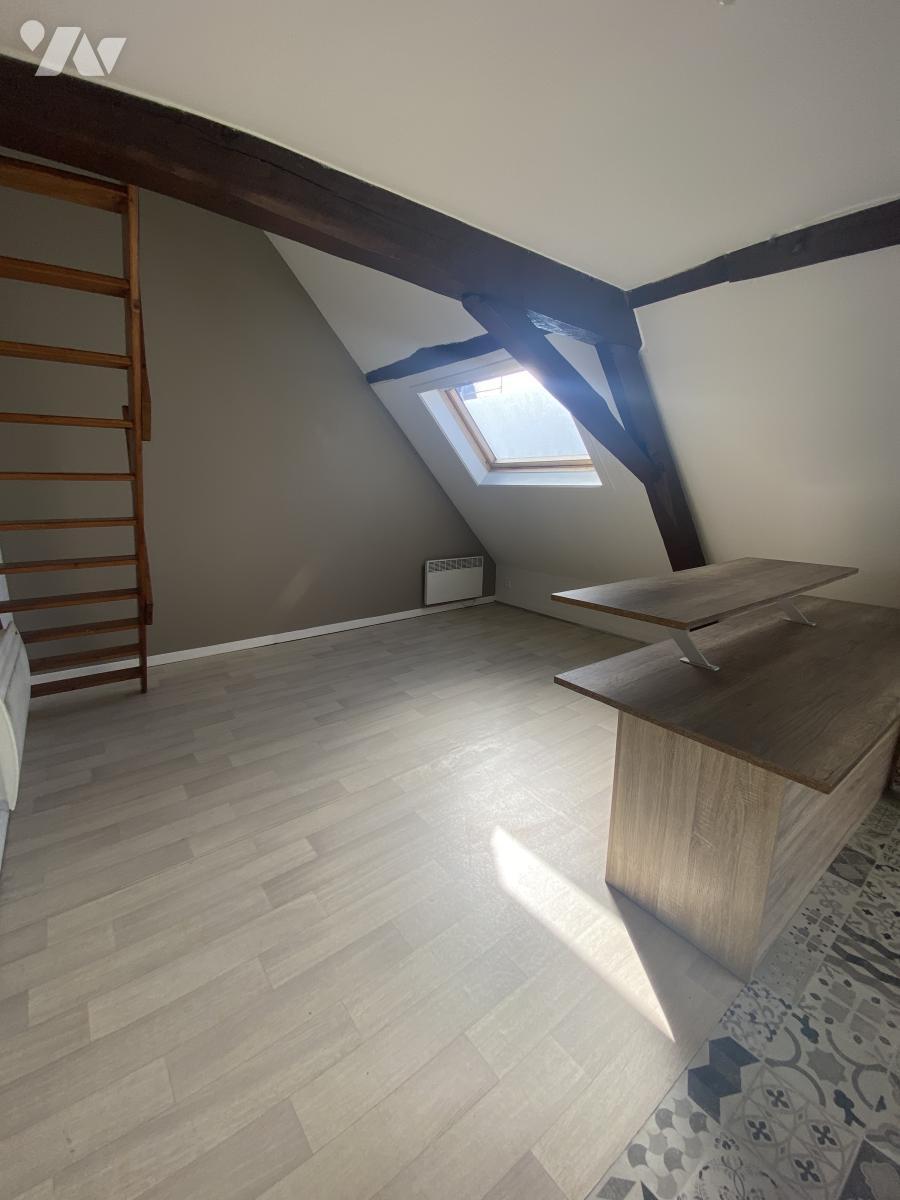 Flat Rue Roger Salengro in Loos