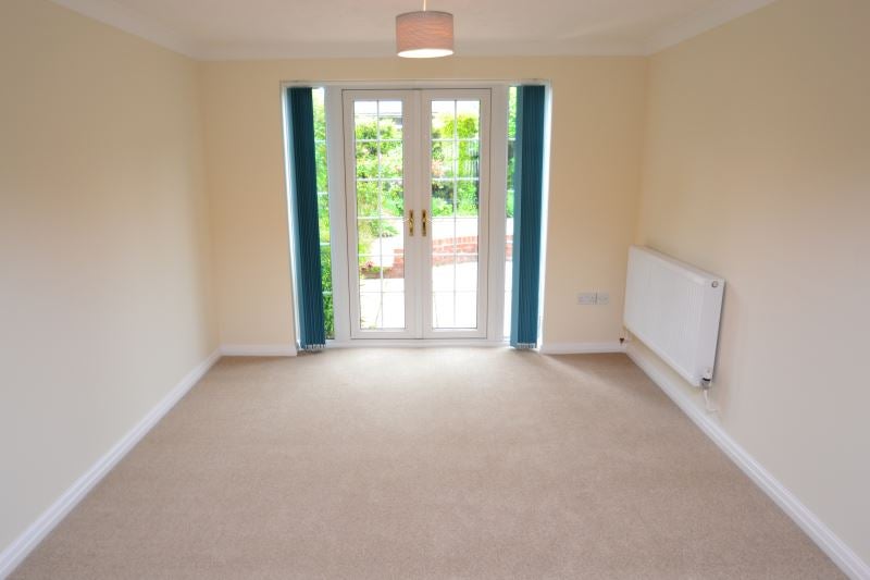 House Sheraton Close in Eastbourne