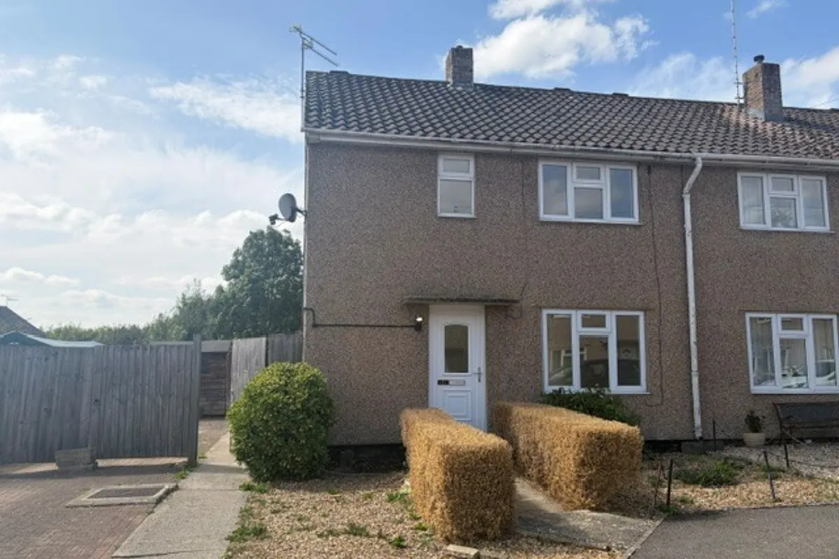 House Argosy Road in Lyneham