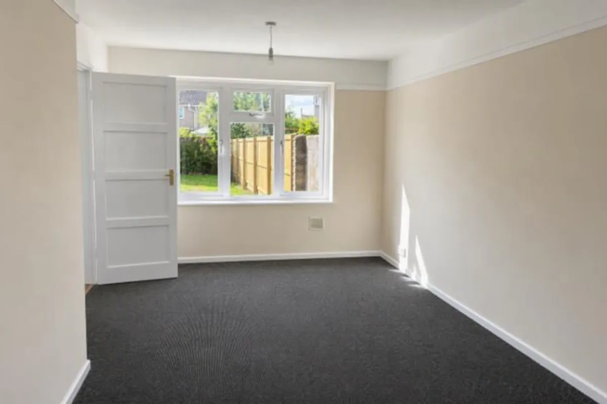 House Argosy Road in Lyneham