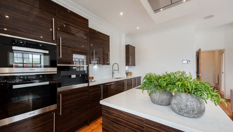 Flat Rainville Road in Greater London