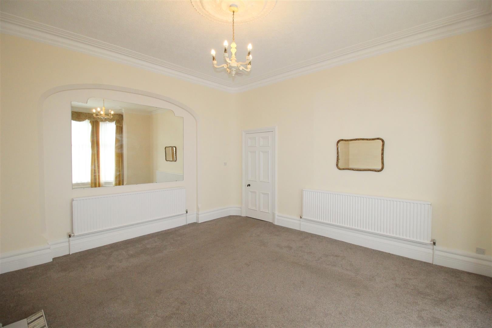Flat St Anne's Road East in Borough of Fylde