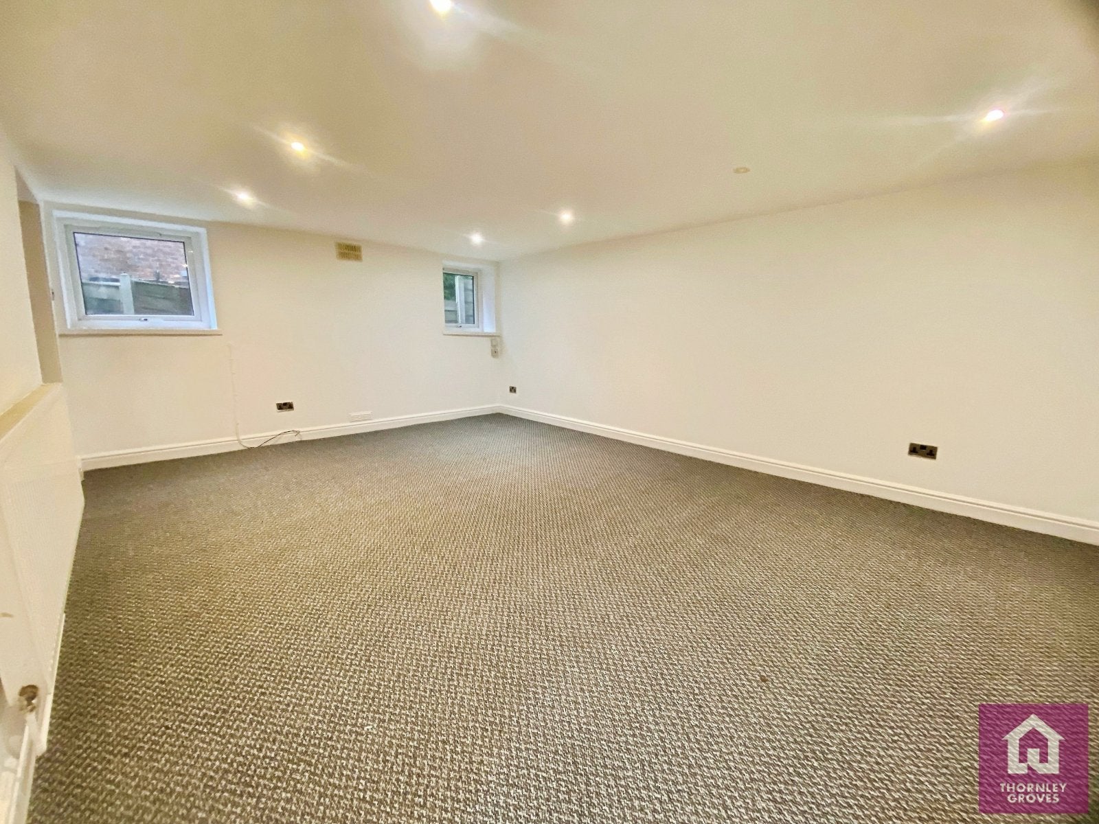 Flat Mayfield Road in Manchester