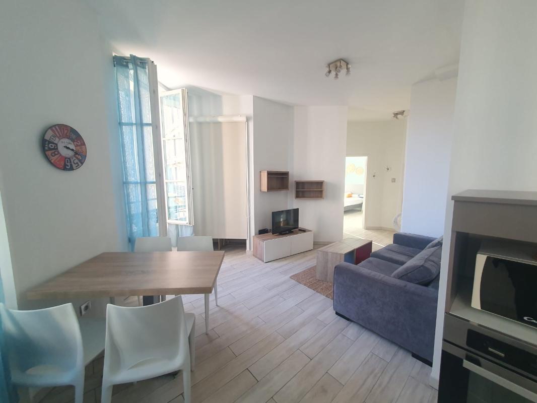 Flat Rue de la République in Marseille