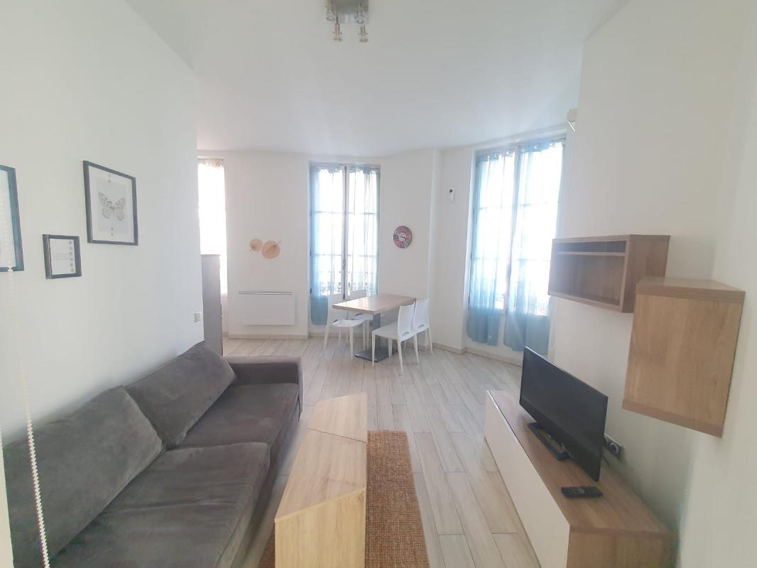 Flat Rue de la République in Marseille