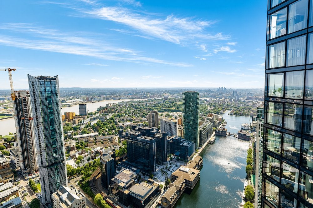 Flat Canada Square in Greater London