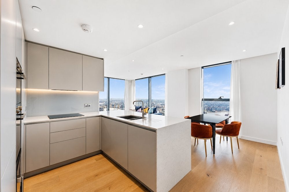Flat Canada Square in Greater London