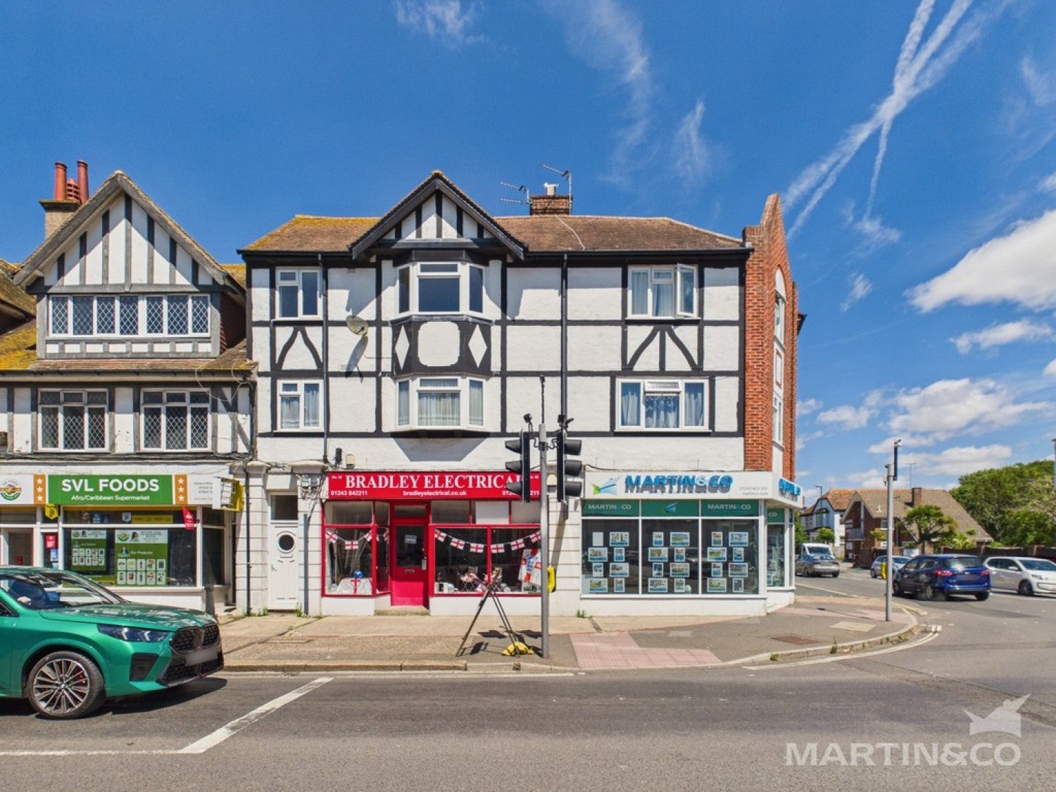 Flat Aldwick Road in Arun