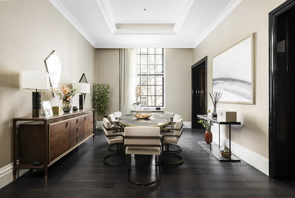 Flat Whitehall Place in City of Westminster