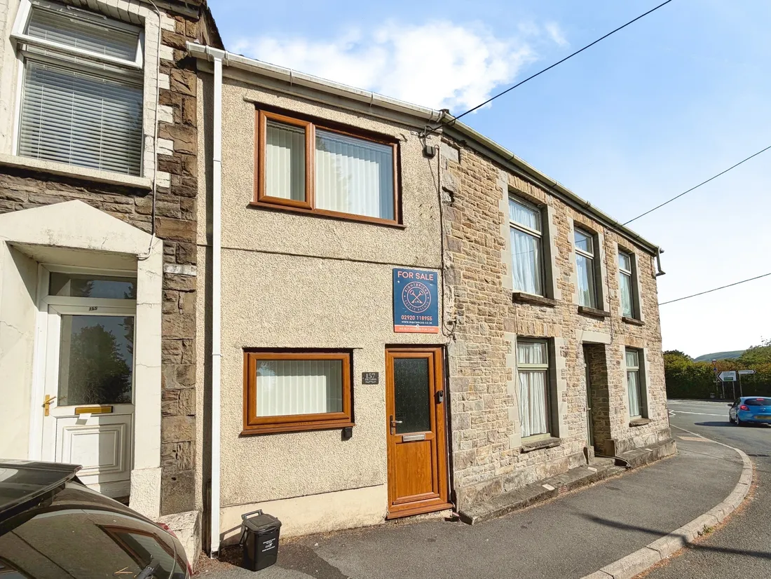 House Iscoed Road in Hendy