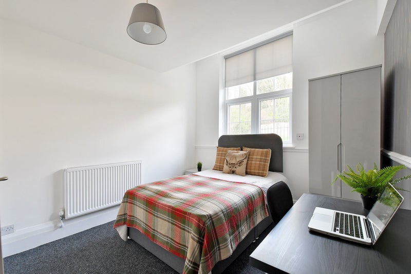 Room Old Street in Sheffield