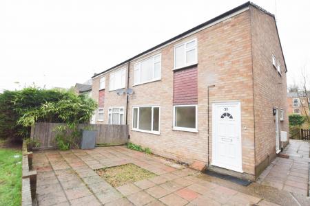 House Hatherley Crescent in Greater London