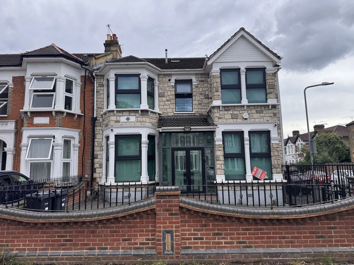Room The Drive in Greater London