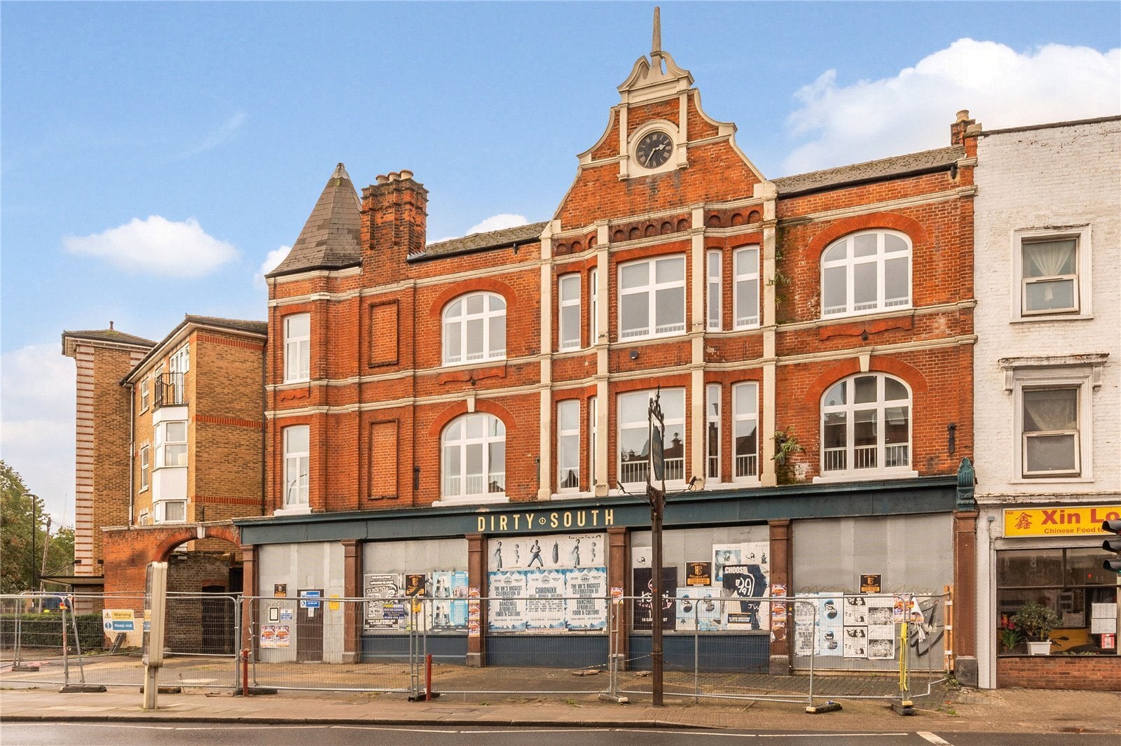 Flat Lee High Road in Greater London
