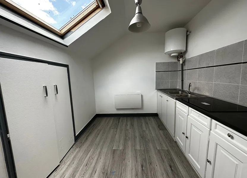 Chambre Rue de la Liberté à Moret-Loing-et-Orvanne