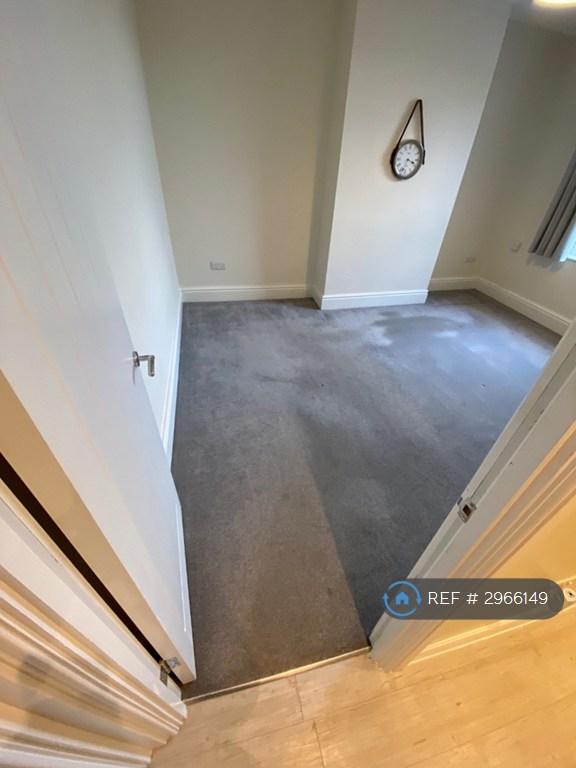 Flat Lodge Causeway in Bristol