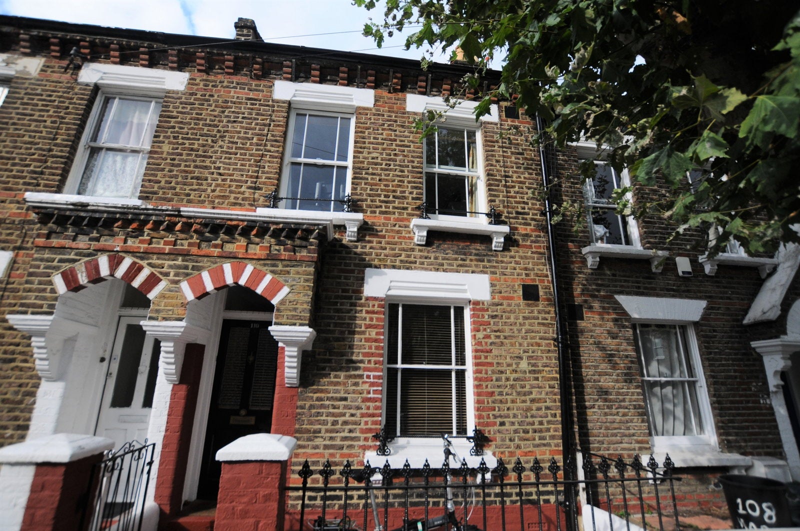 House Abbey Wood Lane in Greater London