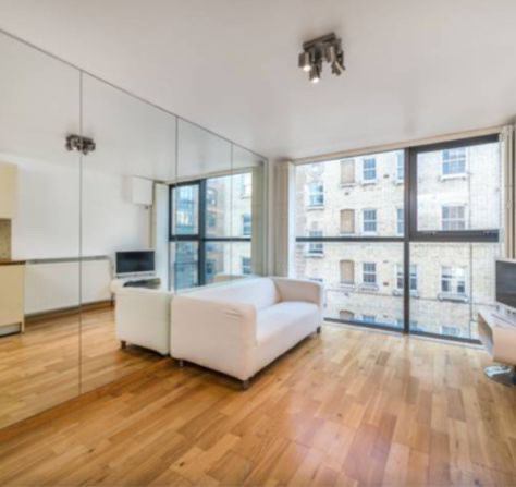 Flat Whitecross Street in Greater London