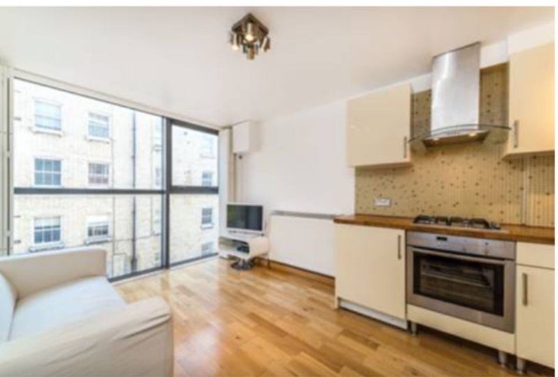 Flat Whitecross Street in Greater London