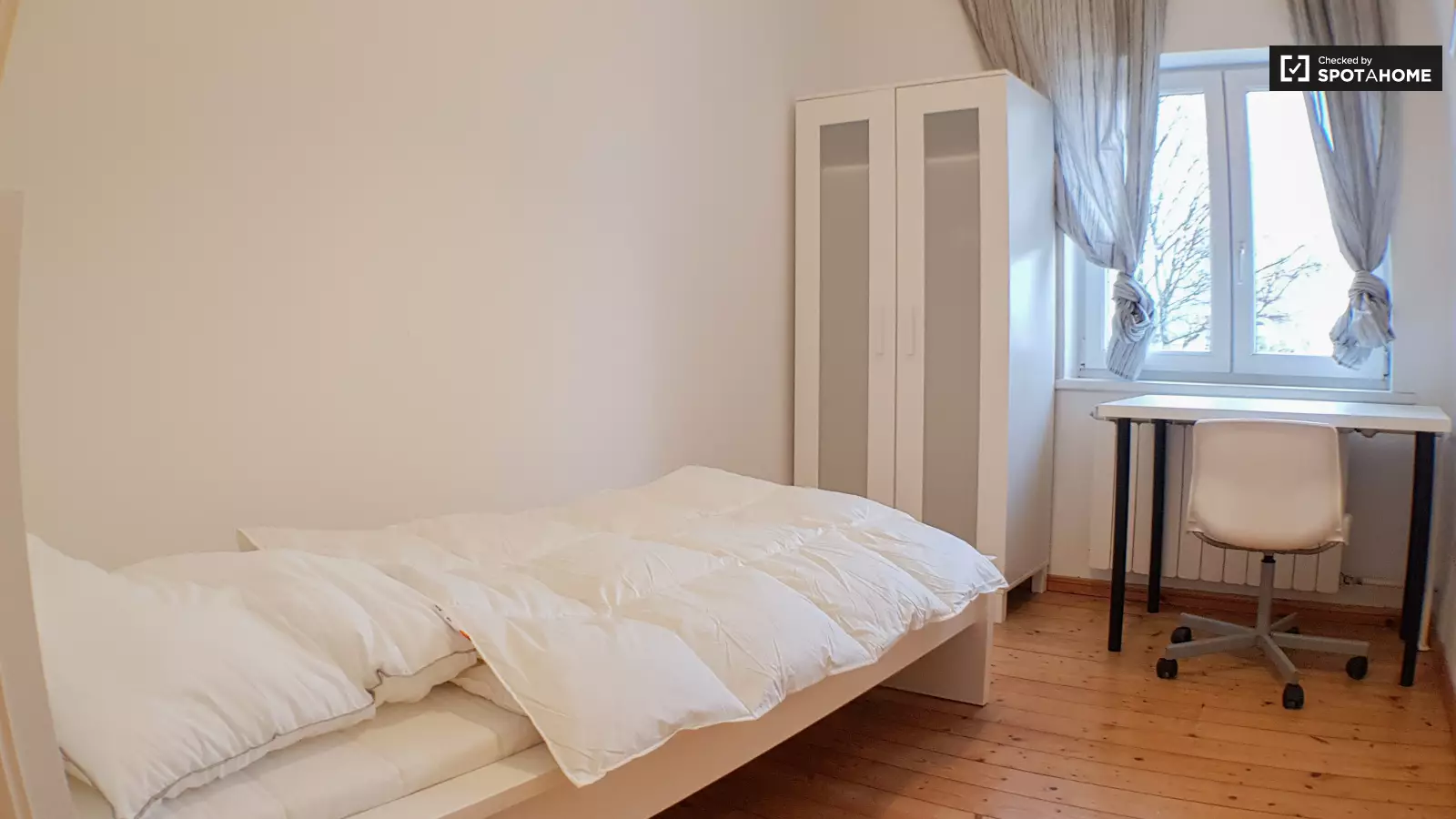 Wohnung Aronsstraße in Berlin