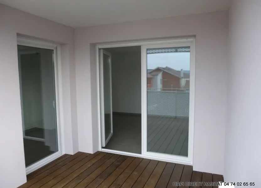 Flat Rue Edouard Herriot in Jassans-Riottier