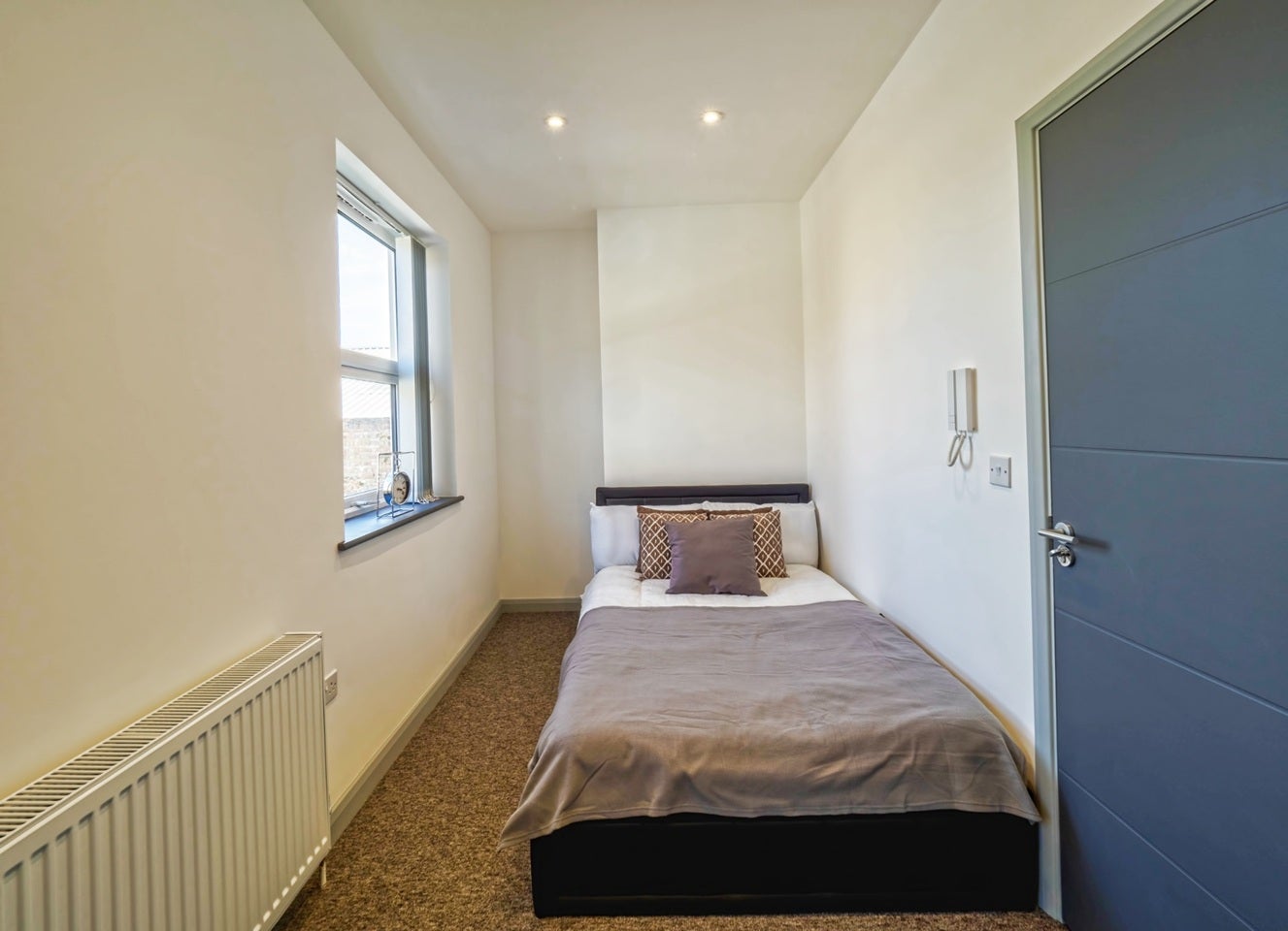 Room Market Street in Watford