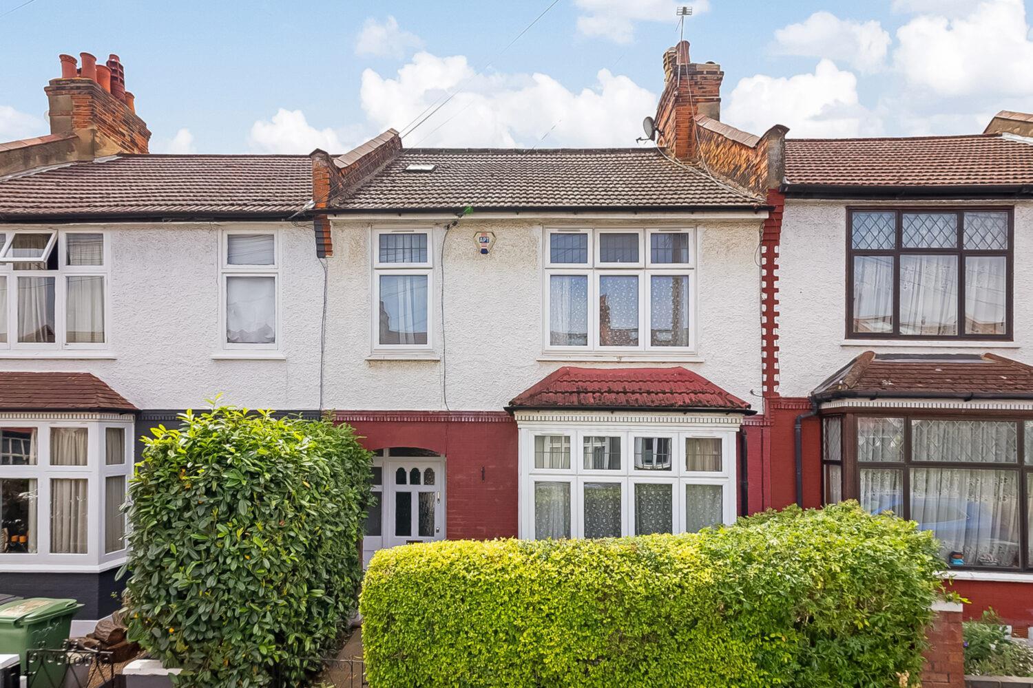 House Riseldine Road in Greater London