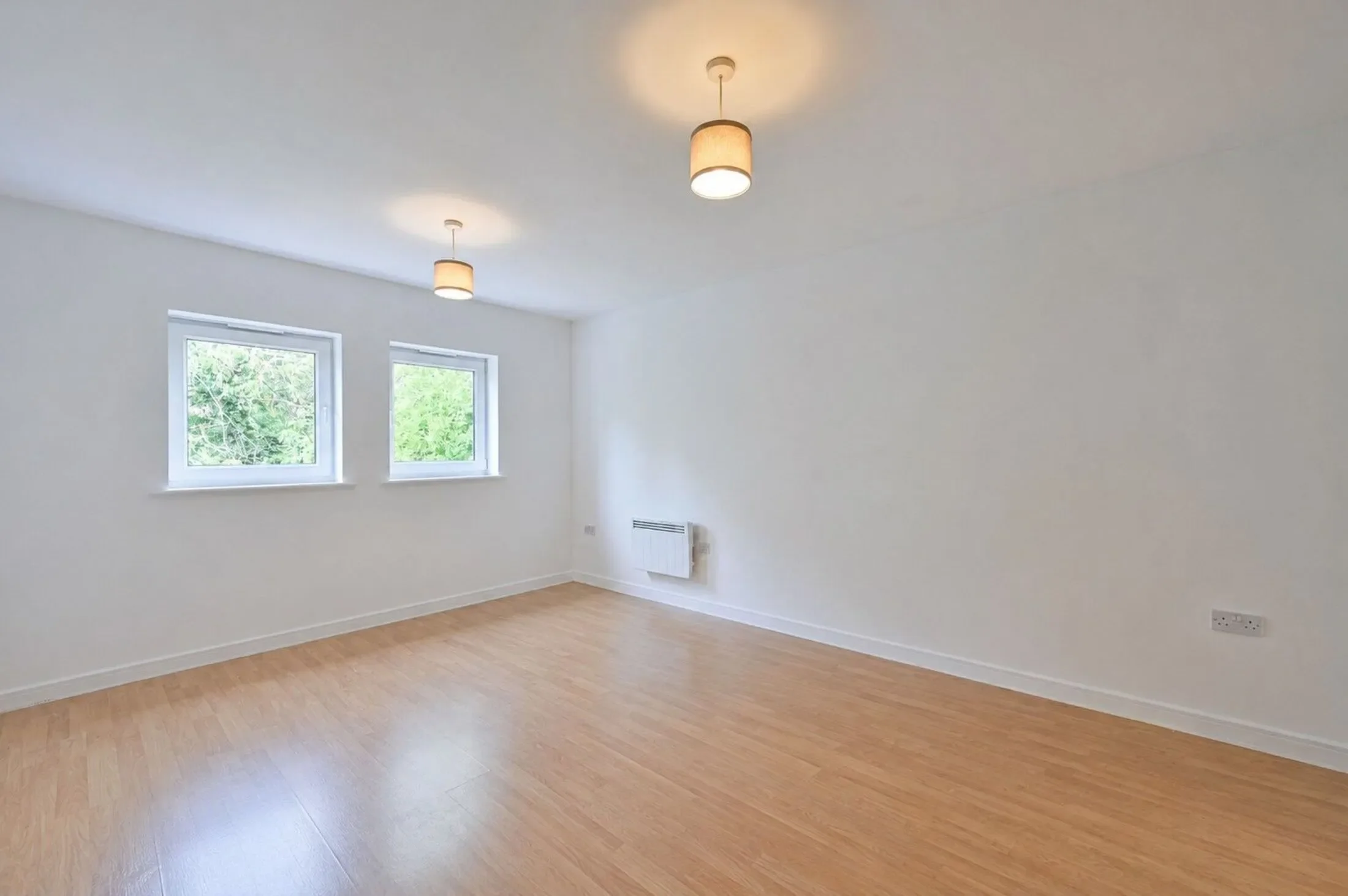Flat Pool Road in Elmbridge