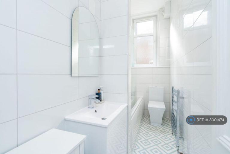 Flat Lochrin Terrace in City of Edinburgh