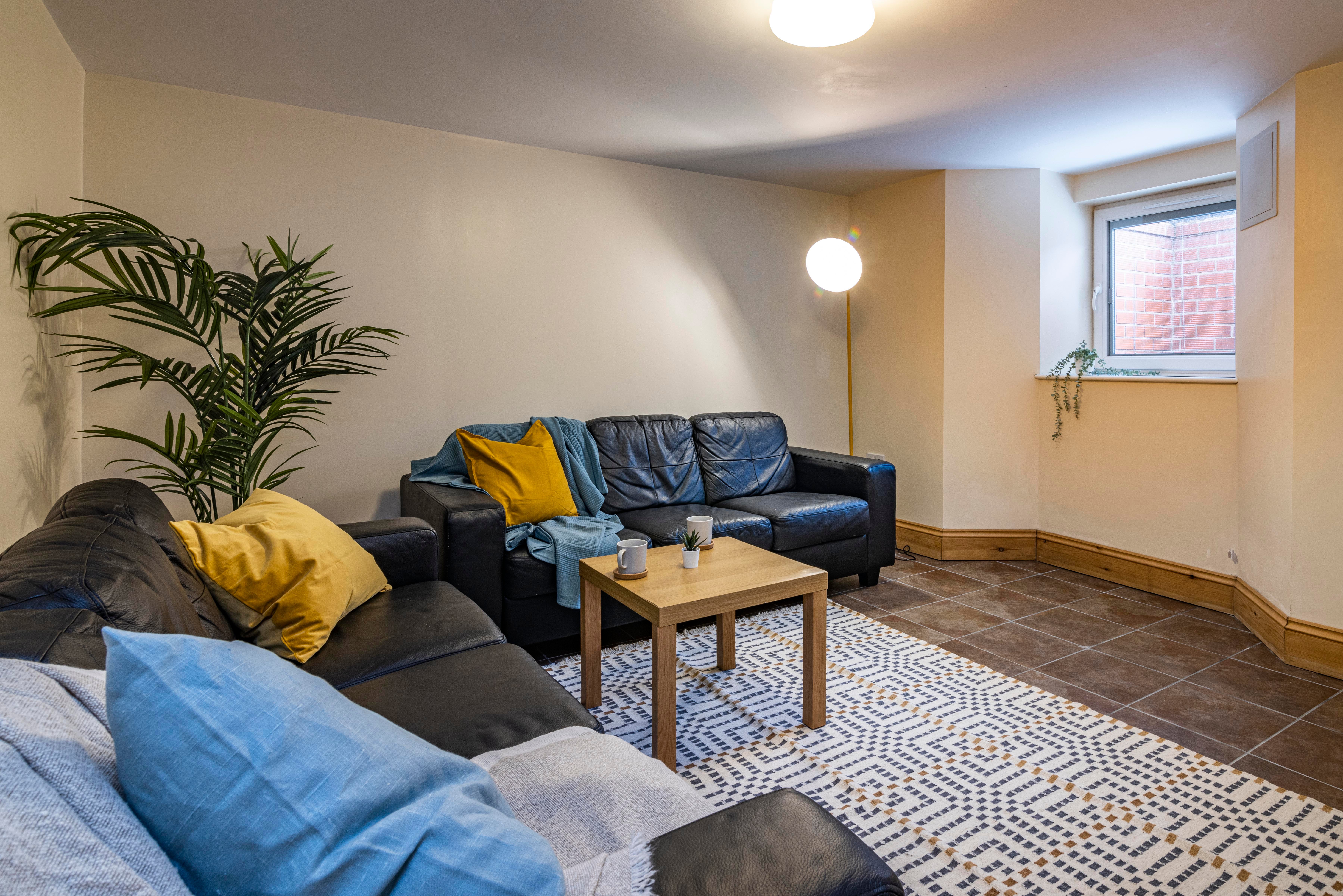 Flat Sherwin Road in Nottingham