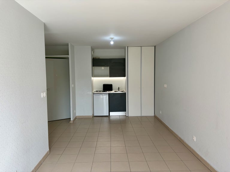 Flat Rue Cyprian in Villeurbanne