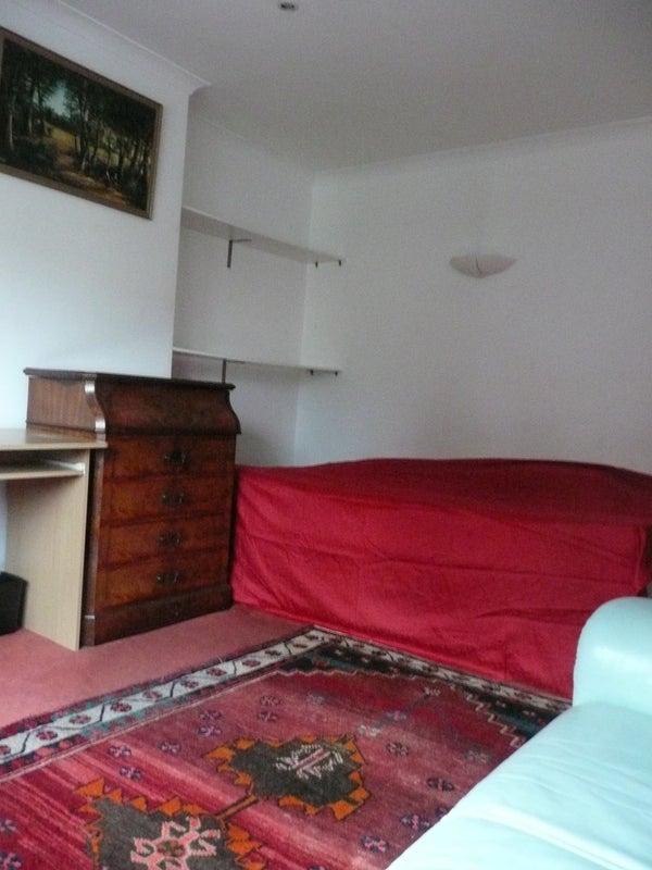 Room St Peter's Road in Greater London