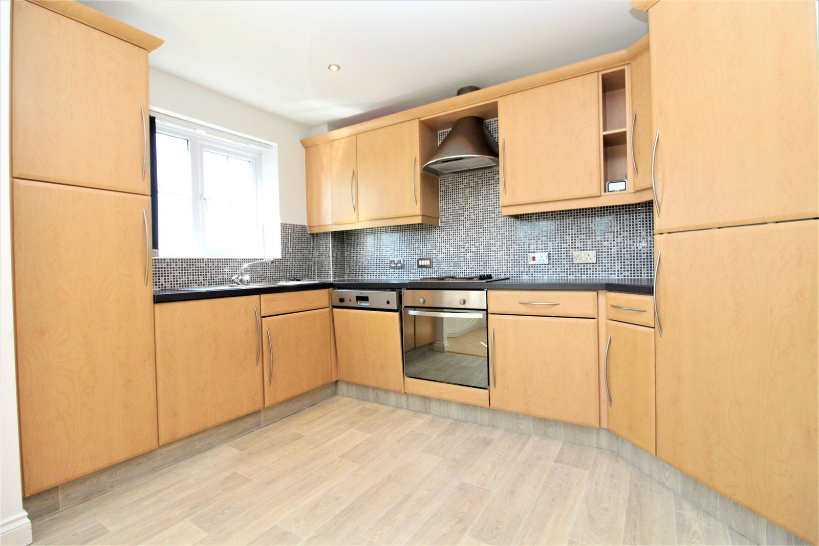 Flat Walmersley Road in Bury