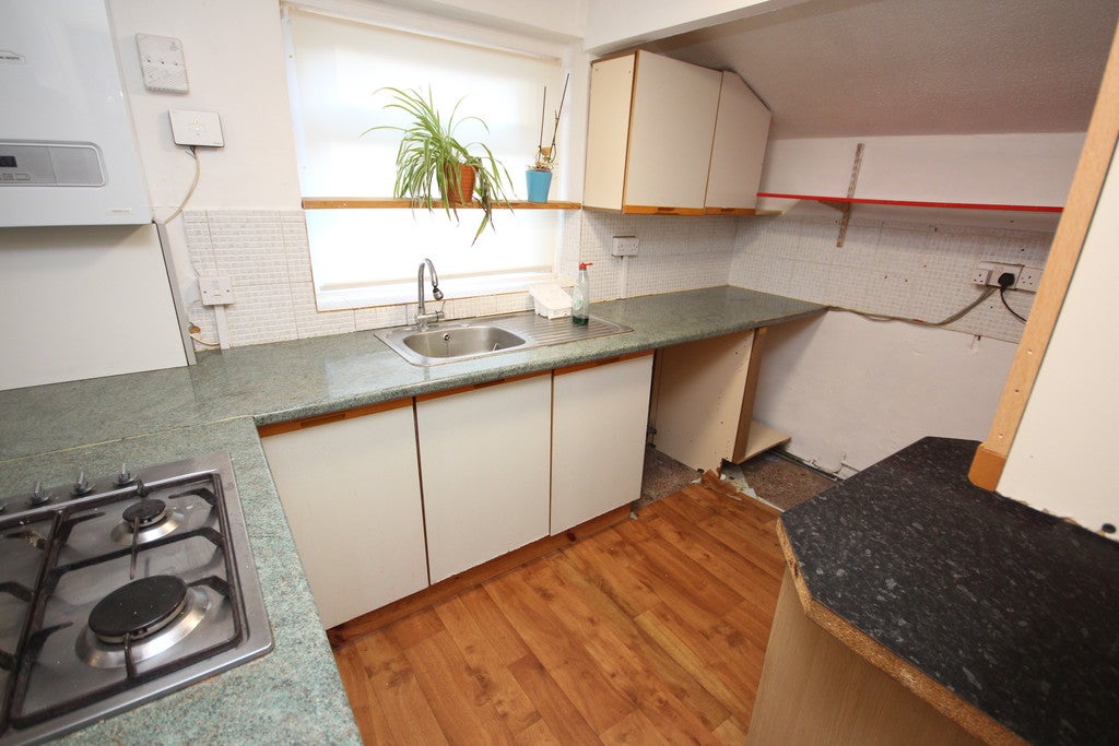 Flat St Clements Road in Poole