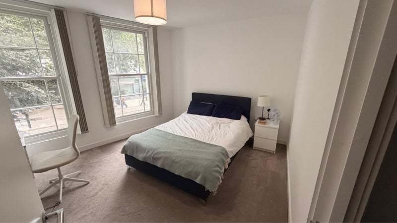 Room The Pavilions Way in Greater London