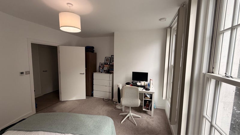 Room The Pavilions Way in Greater London