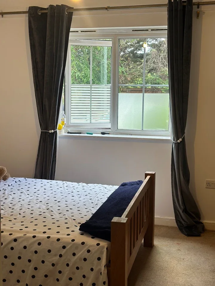 Flat St Dominic Close in Rushmoor