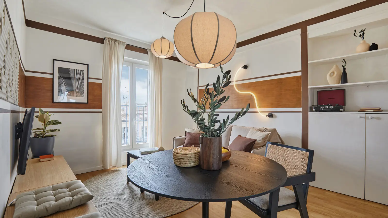 Flat Rue de Mirbel in Paris
