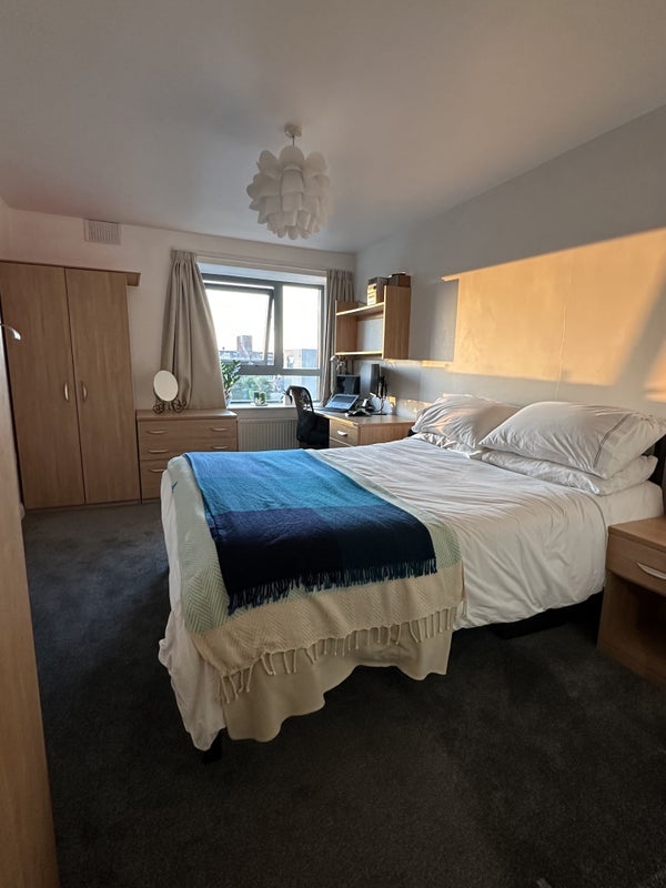 Room Hornsey Street in Greater London