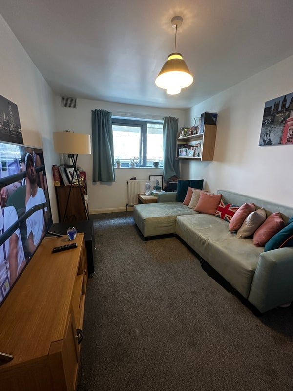 Room Hornsey Street in Greater London