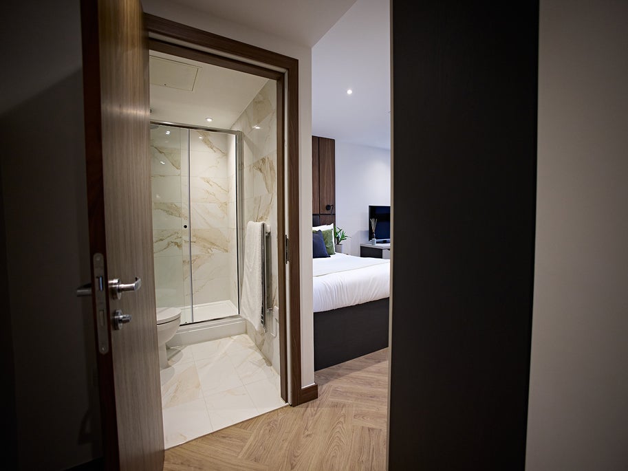 Flat Merrion Street in Leeds