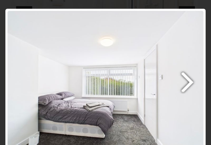Room Midville Walk in Middlesbrough