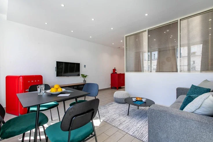 Flat Rue Saint-Denis in Paris